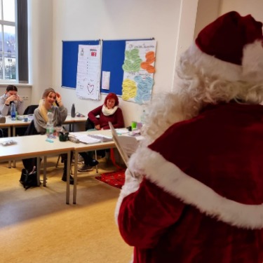 Nikolaus in den Pflegeschulen